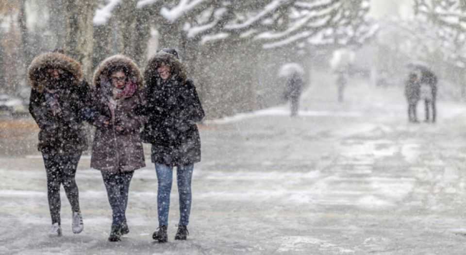 Bursada okullara 2 gün kar tatili