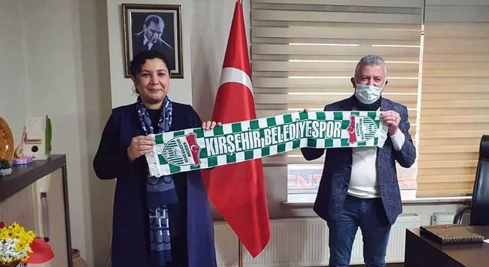 Kırşehir Belediyespordan AK Partiye hayırlı olsun ziyareti