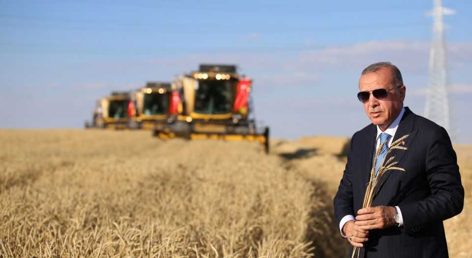 Çiftçilere desteğe Aksaray AK Partiden teşekkür