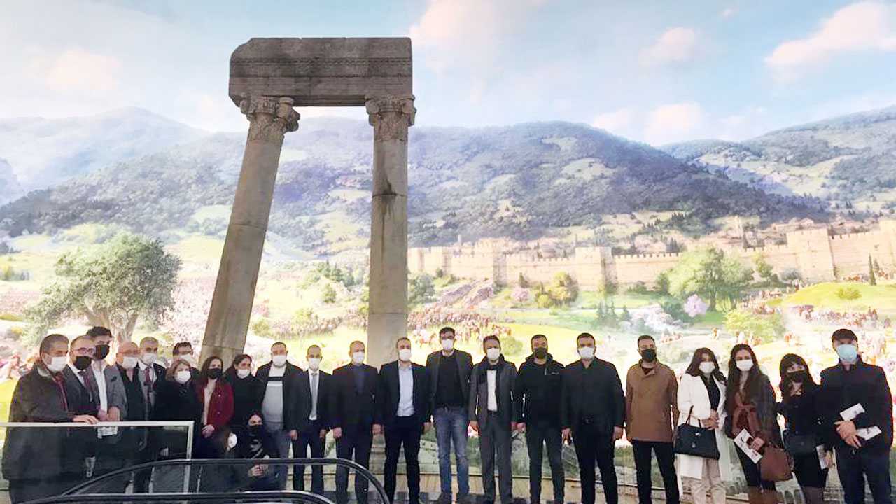 İGF üyeleri Bursada Fetih Müzesi’ne hayran kaldı