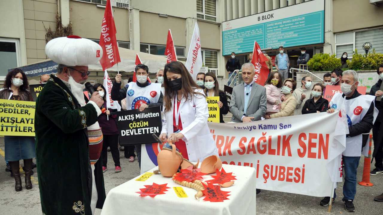 Türk Sağlık-Sen’den Kocaelide Nasreddin Hocalı eylem