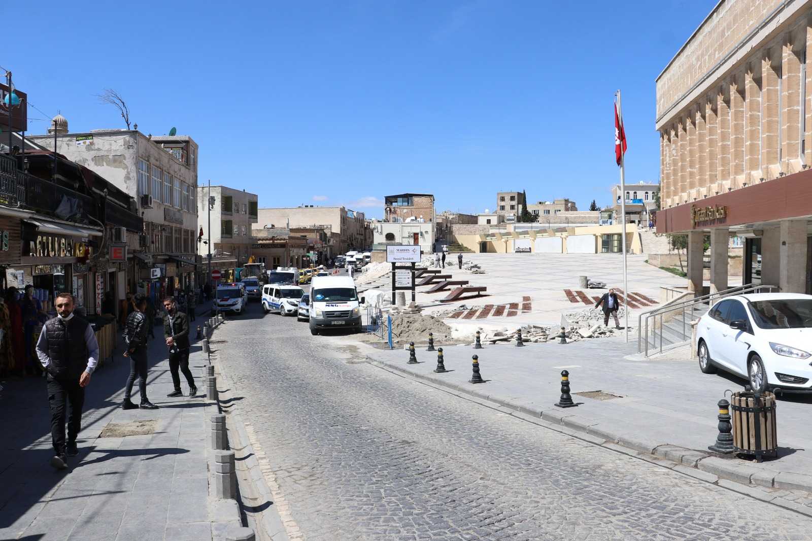 Mardinde cadde ve sokaklar boş kaldı