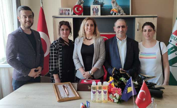 TDP Kadın Kolları Genel Başkanı Ceylandan Bursaya sürpriz ziyaret