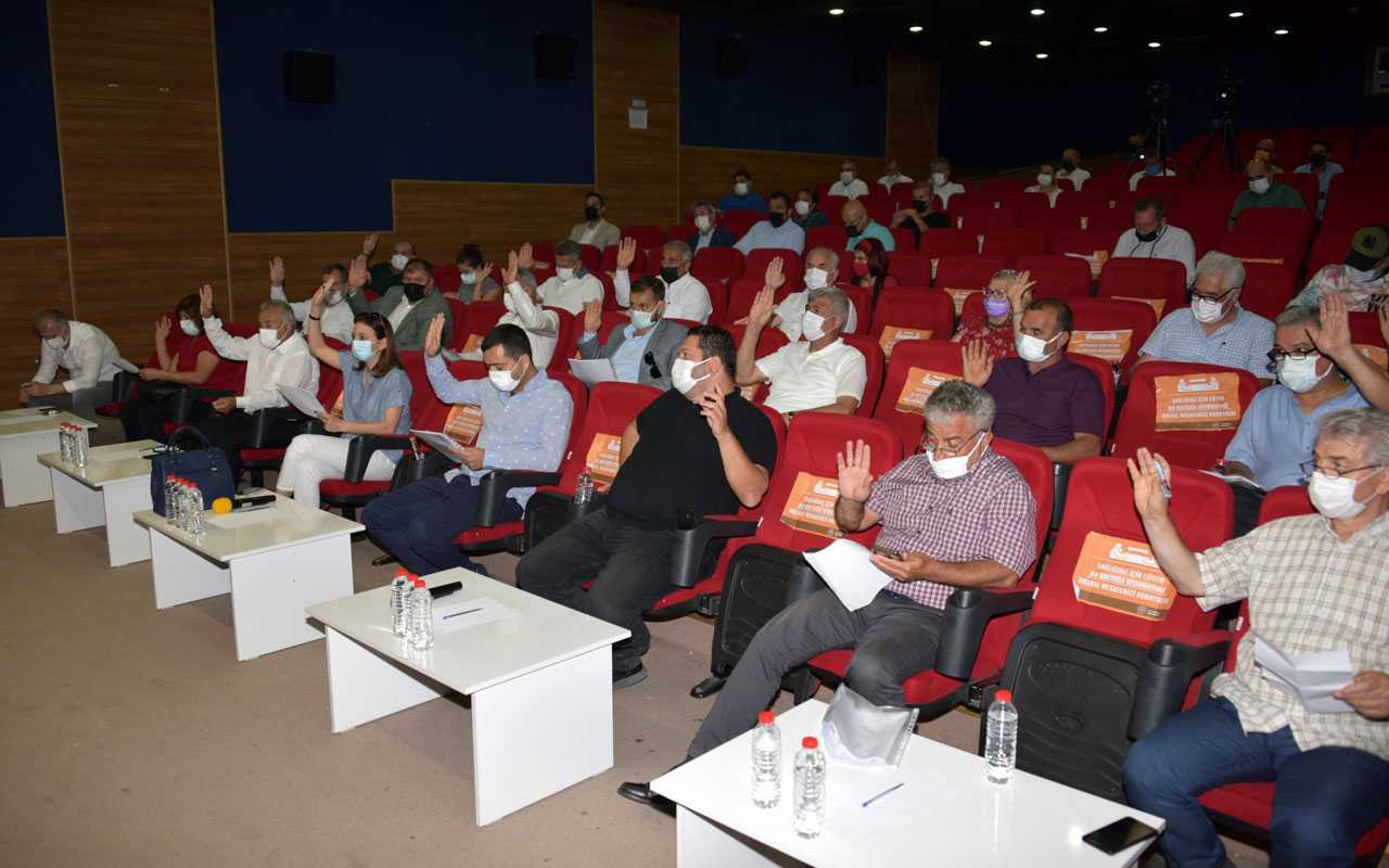 İzmir Aliağa Belediye Meclisi toplandı