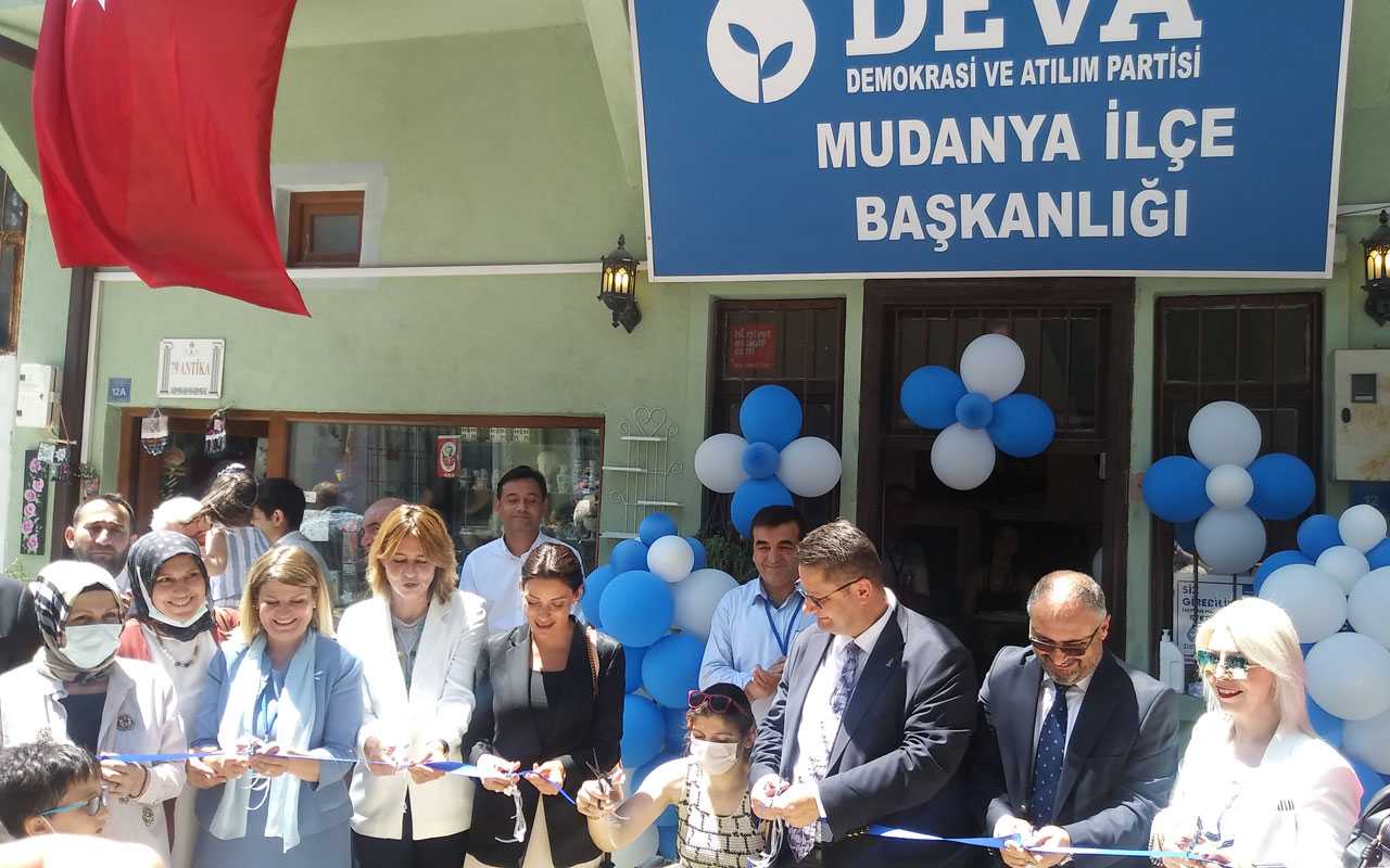 DEVA Partisi Bursa Mudanya’da hizmet binasını açtı