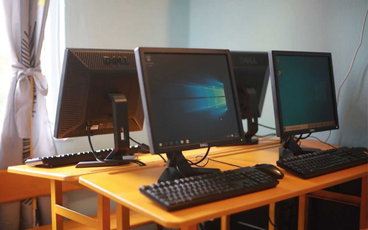Güvenlik şirketinden 260 çocuğa bilgisayar desteği