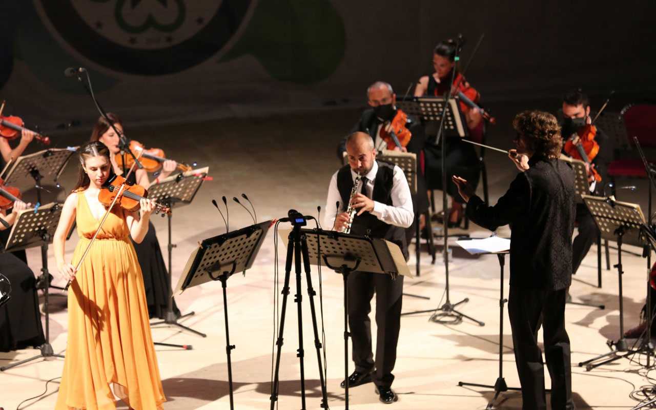 Muğla Datça’da ‘yaza merhaba’ konseri