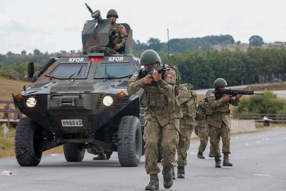 KFOR Komutan Yardımcılığı görevini İtalya’ya devrediliyor