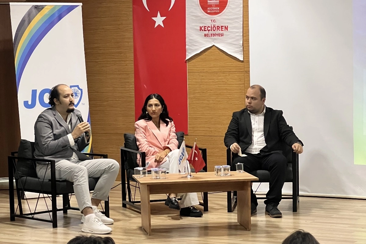 Geleceğin yapay zeka liderleri Keçiören