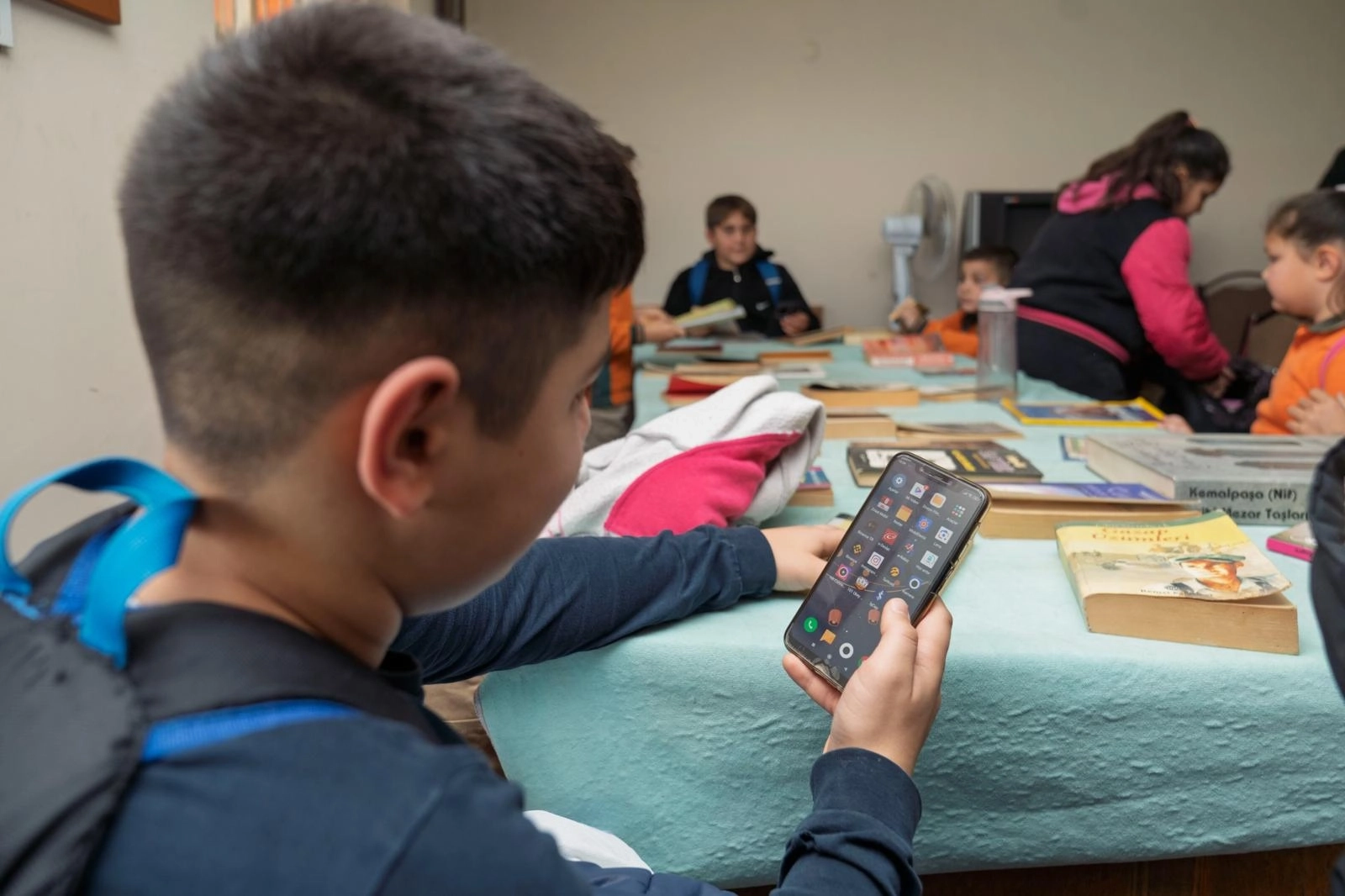 İzmir Büyükşehir’den 79 köye ücretsiz internet