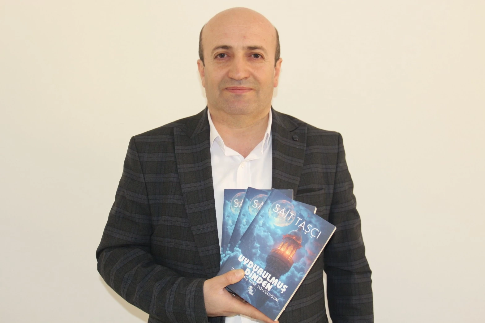 Araştırmacı yazar Sait Taşçı