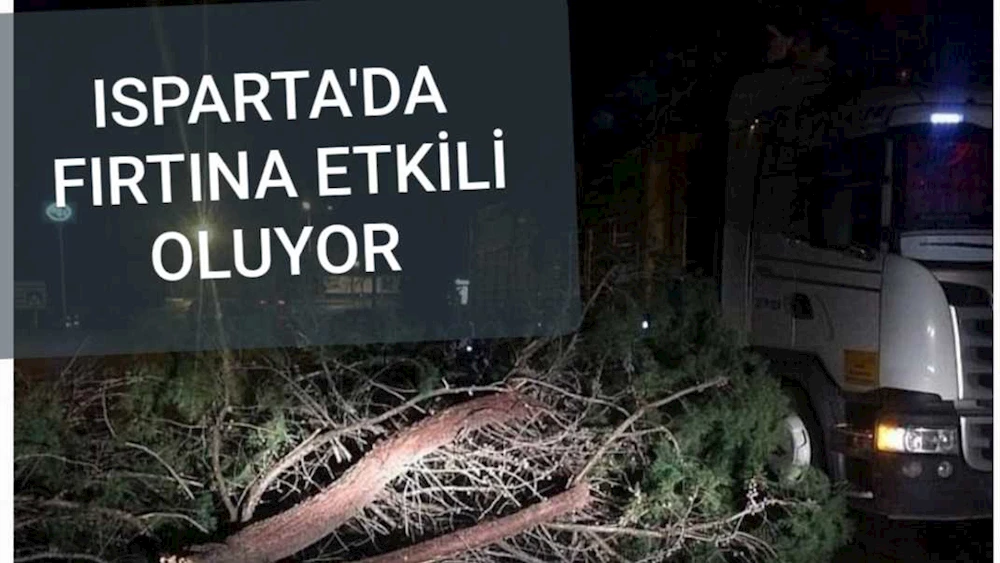 ISPARTA’DA FIRTINA ETKİLİ OLUYOR