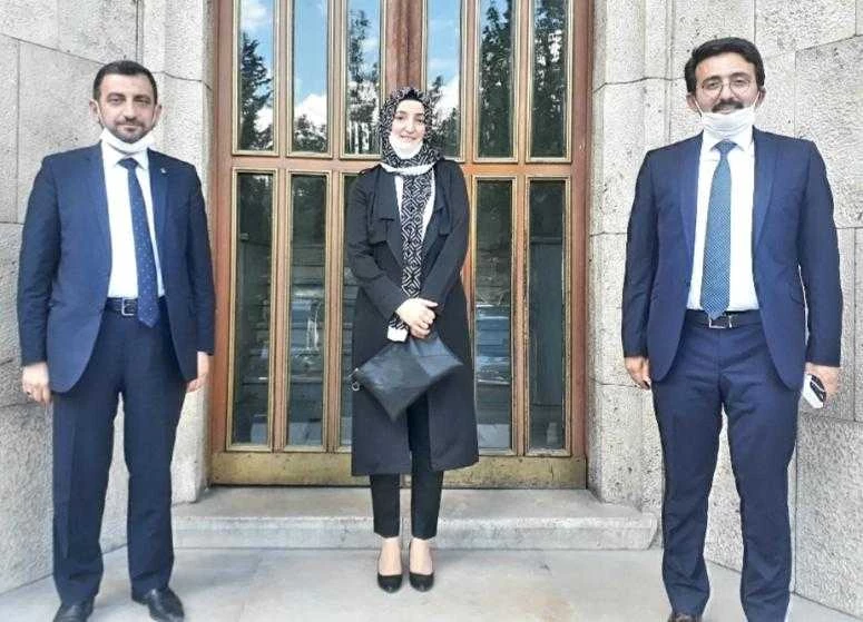 BURDUR AK PARTİ KADIN KOLLARI  BAŞKANI BAĞCI OLDU