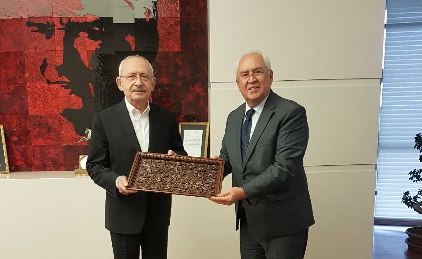 Genel Başkan Kılıçdaroğluna Başkan Selvitopudan ziyaret