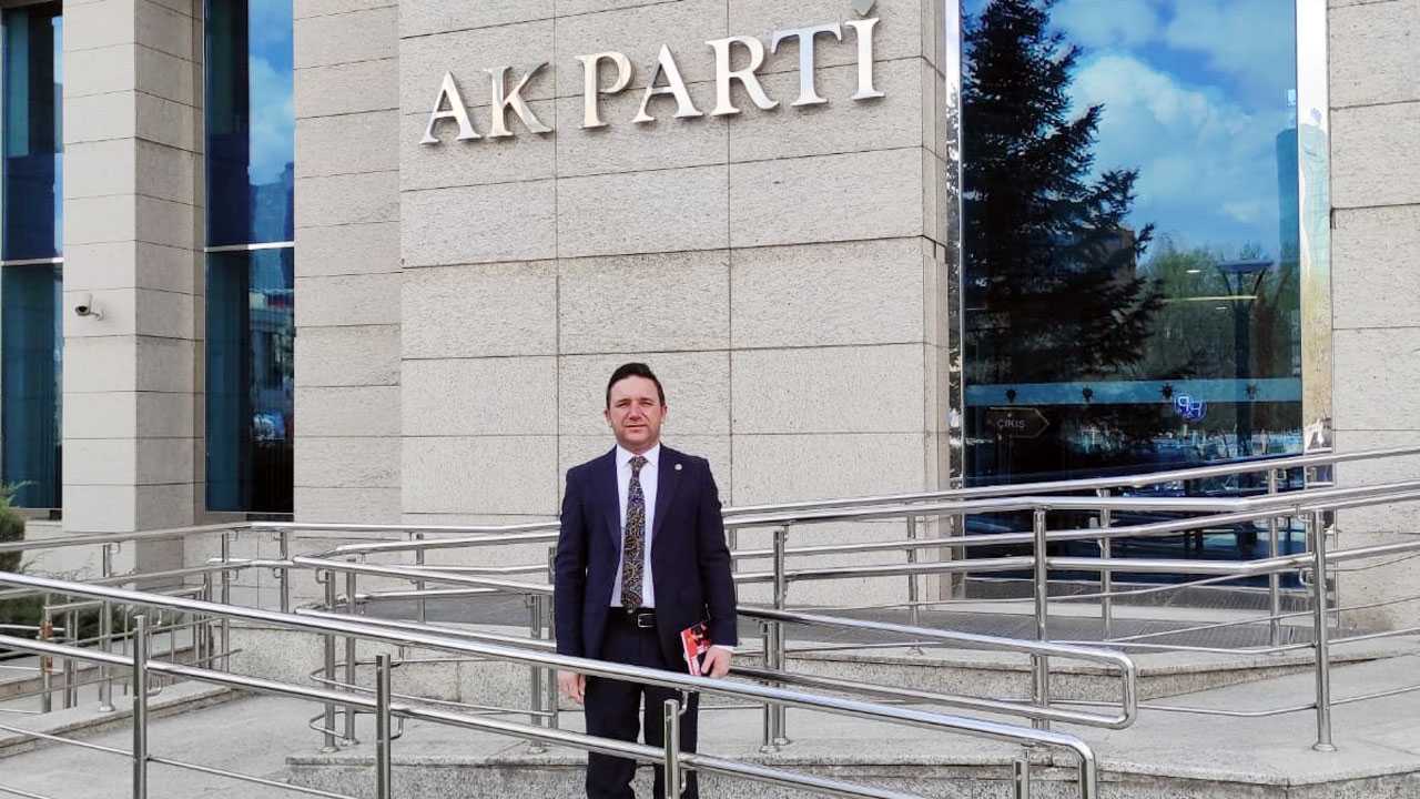 AK Parti Bursa Milletvekilinden Genel Merkeze hayırlı olsun ziyareti