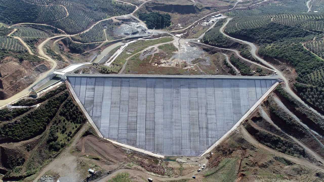 DSİ, Gemlik Büyükkumla Barajında çalışmaları sürdürüyor