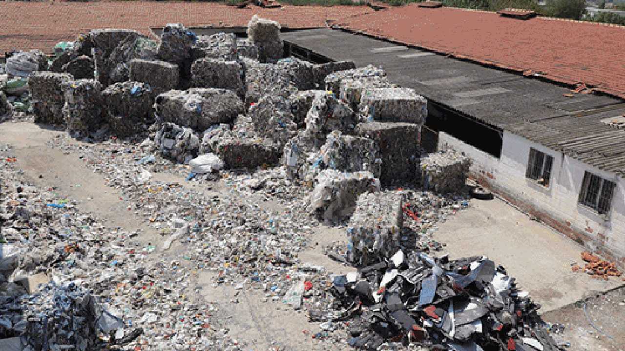 Avrupanın plastik atıklarını en çok Türkiye alıyor