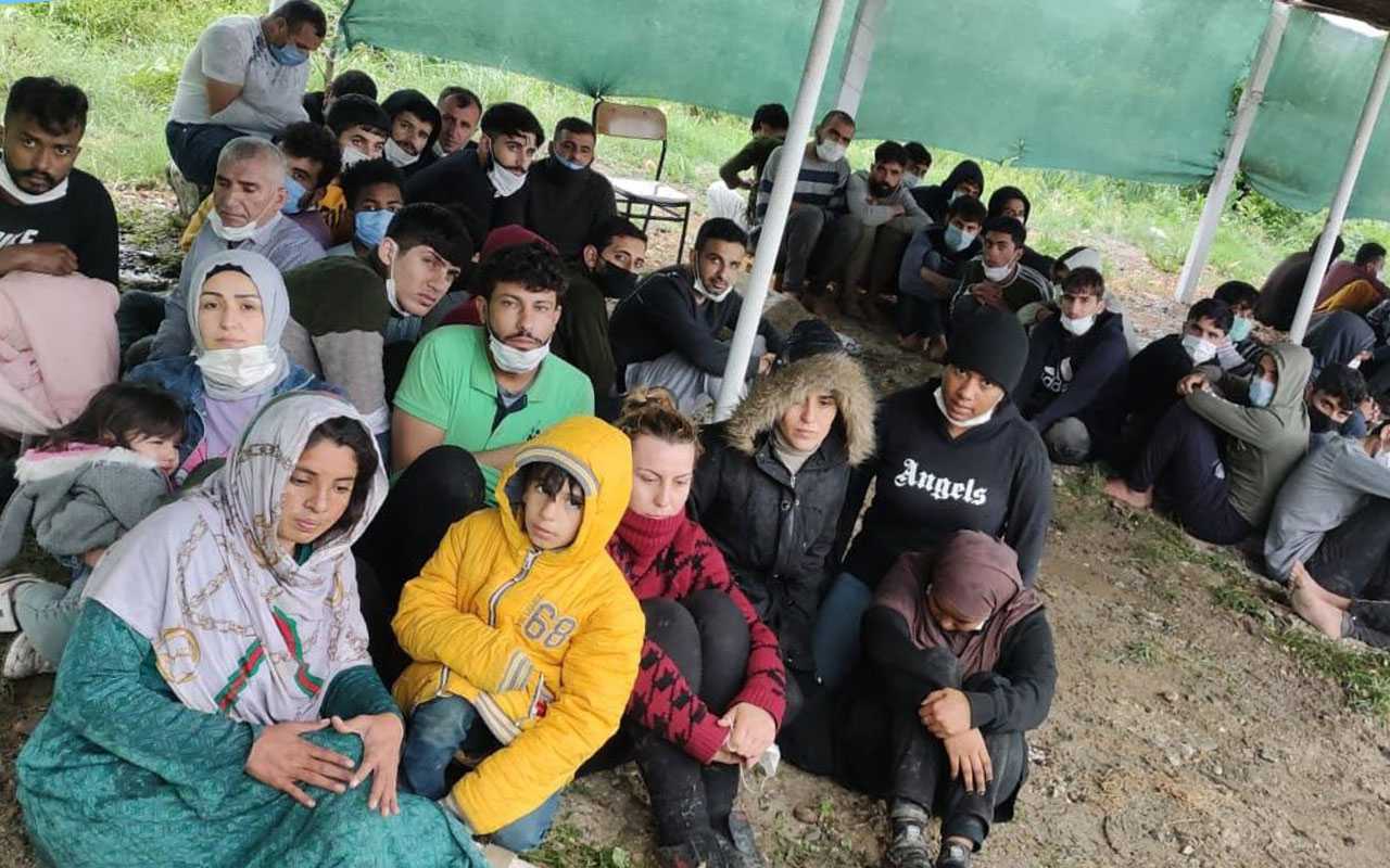 MSB: 81 düzensiz göçmen kurtarıldı