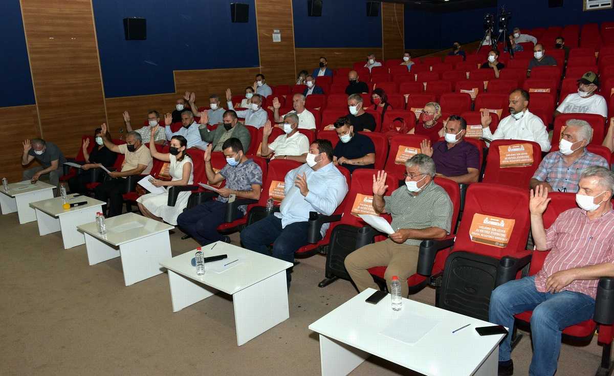 İzmir Aliağa Belediyesi meclisi toplandı