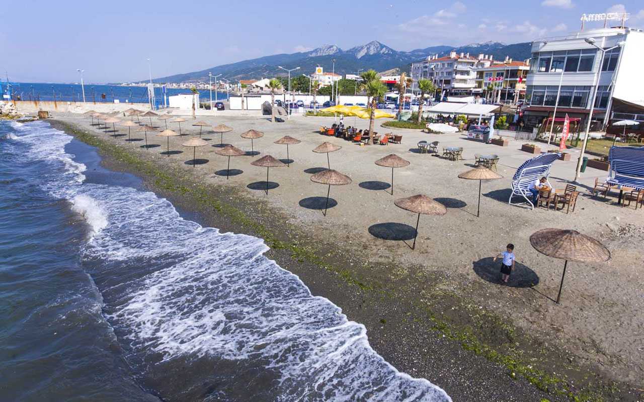İzmir Güzelbahçe plajları yaza hazır