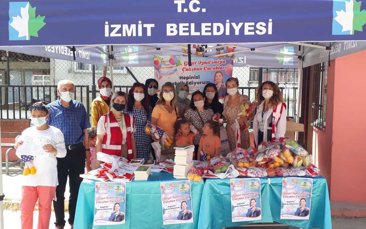 Kocaeli İzmit köylerinde karne hediyeleri yerel yönetimden