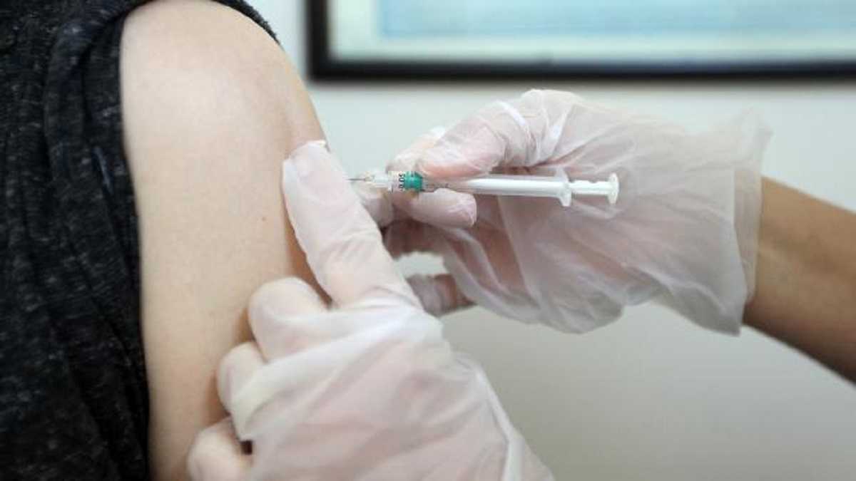 Koronavirüs aşısında yeni karar