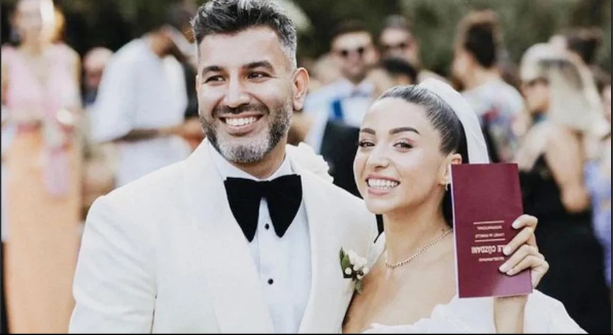 Zeynep Bastık ile Tolga Akış evlendi!