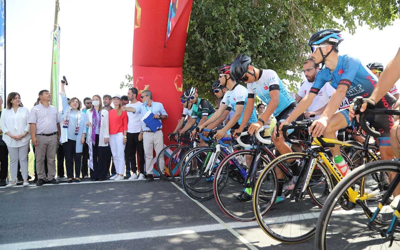 Gaziantep’te 15 Temmuz anısına bisiklet yol yarışı