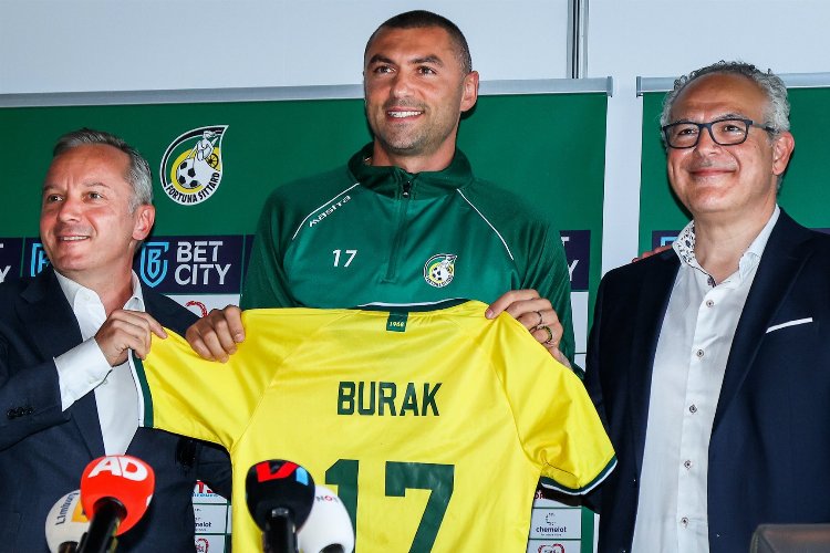 Burak Yılmaz Güneşi gördü