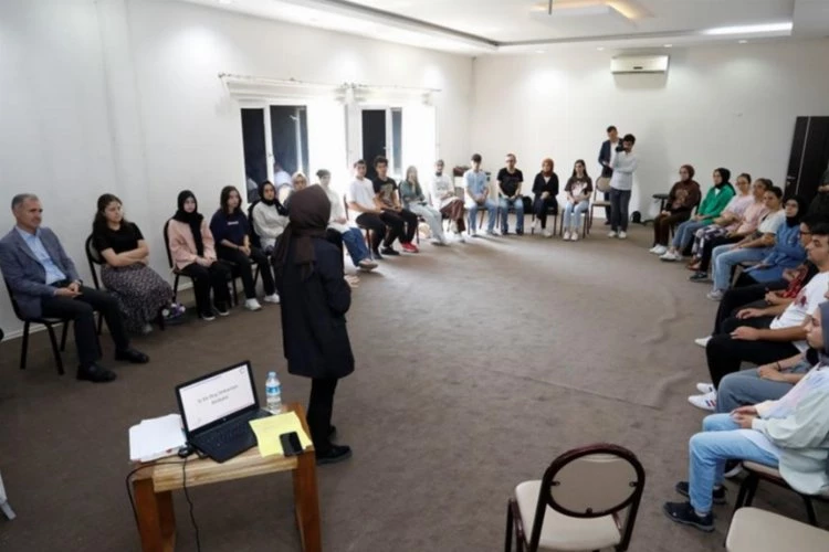 Bursa İnegölde Kariyer Atölyeleri gençlere vizyon katıyor