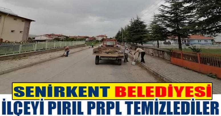 SENİRKENT BELEDİYESİNDEN BAYRAM TEMİZLİĞİ