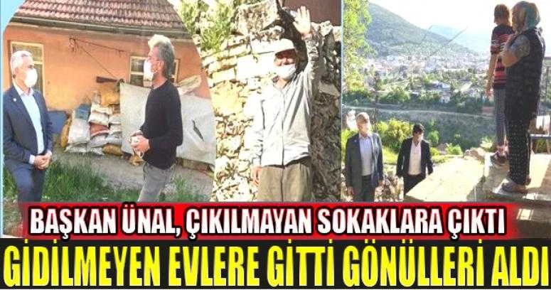 Başkan Ünal, Ramazan’ın bereketini vatandaşlarla paylaşıyor