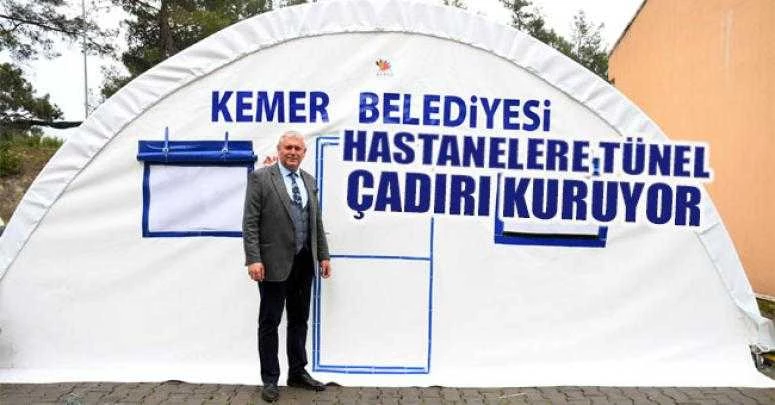 KEMER BELEDİYESİ HASTANELERE TÜNEL ÇADIRI KURUYOR